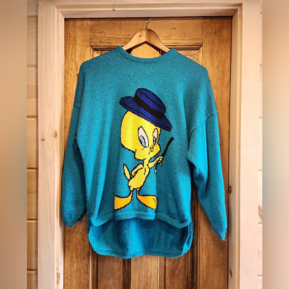 Vintage Looney Tunes Tweety Bird Sweater